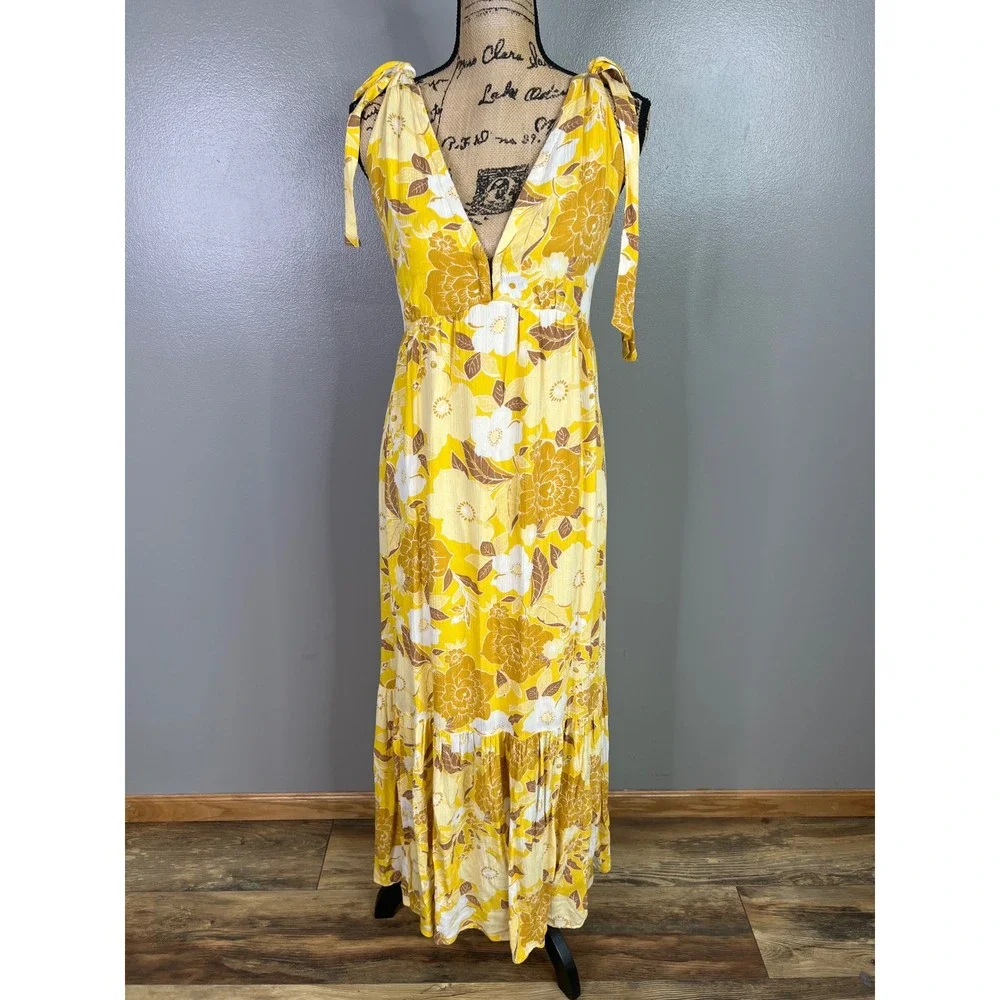 Abercrombie & Fitch yellow floral maxi dress small travel bohemian vaca resort